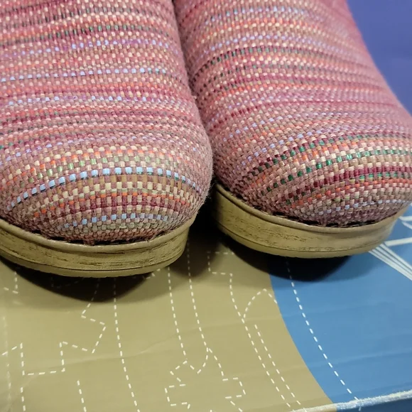 Dansko Canvas pro Textured Red size37 - Picture 2 of 8